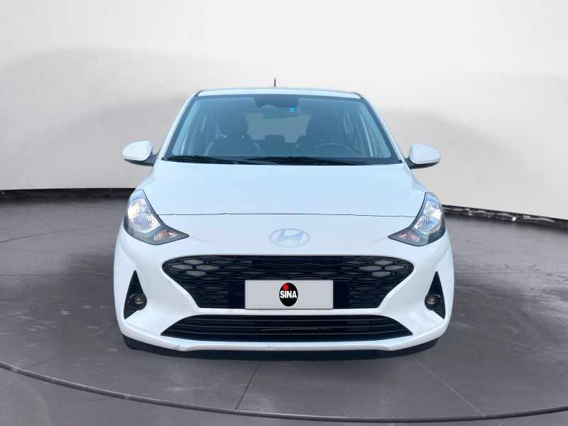 HYUNDAI i10 1.0 Login AuToM.