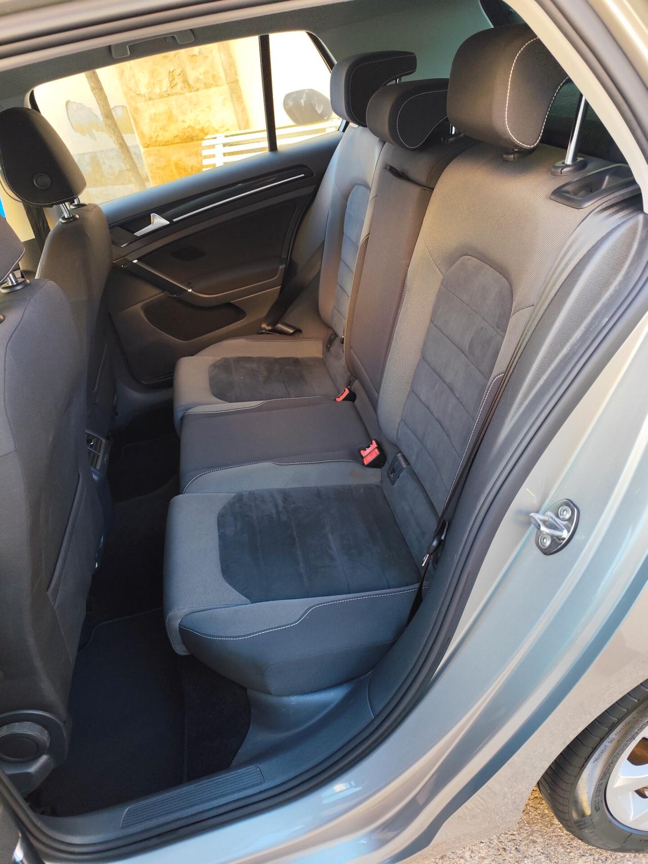 Volkswagen Golf Business 1.6 TDI 5p. Highline BlueMotion Technology
