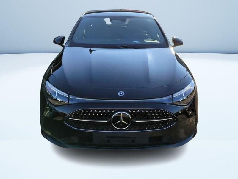 Mercedes-Benz CLA 200 Automatic Coupé Advanced Plus