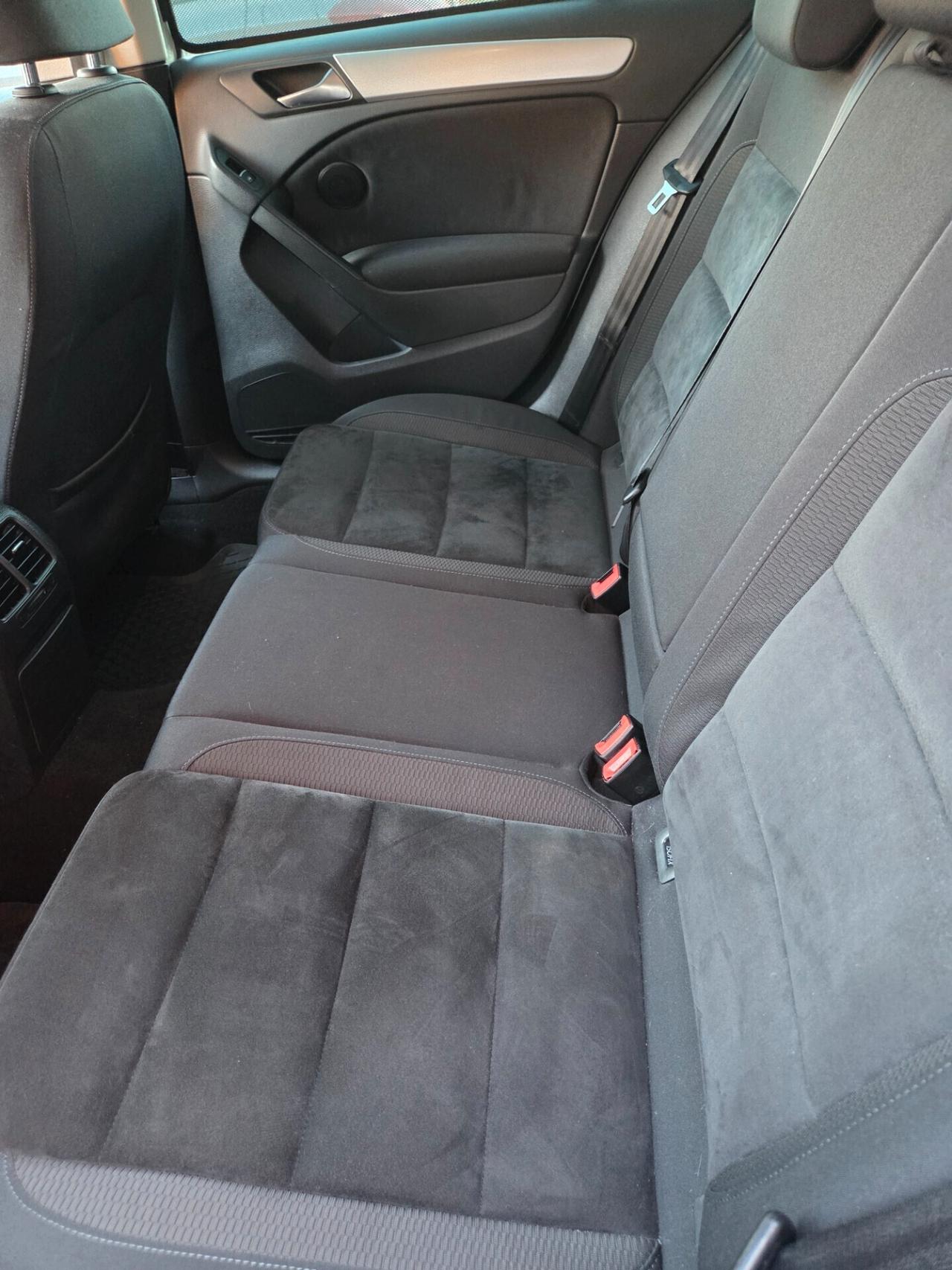 Volkswagen Golf Highline Neopatentati - 2011