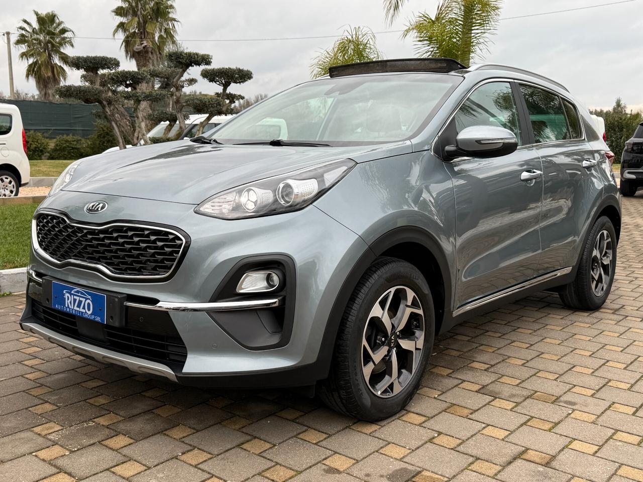 KIA SPORTAGE 1.6 CRDI 115 CV 2WD TETTO CAMERA NAVI LED