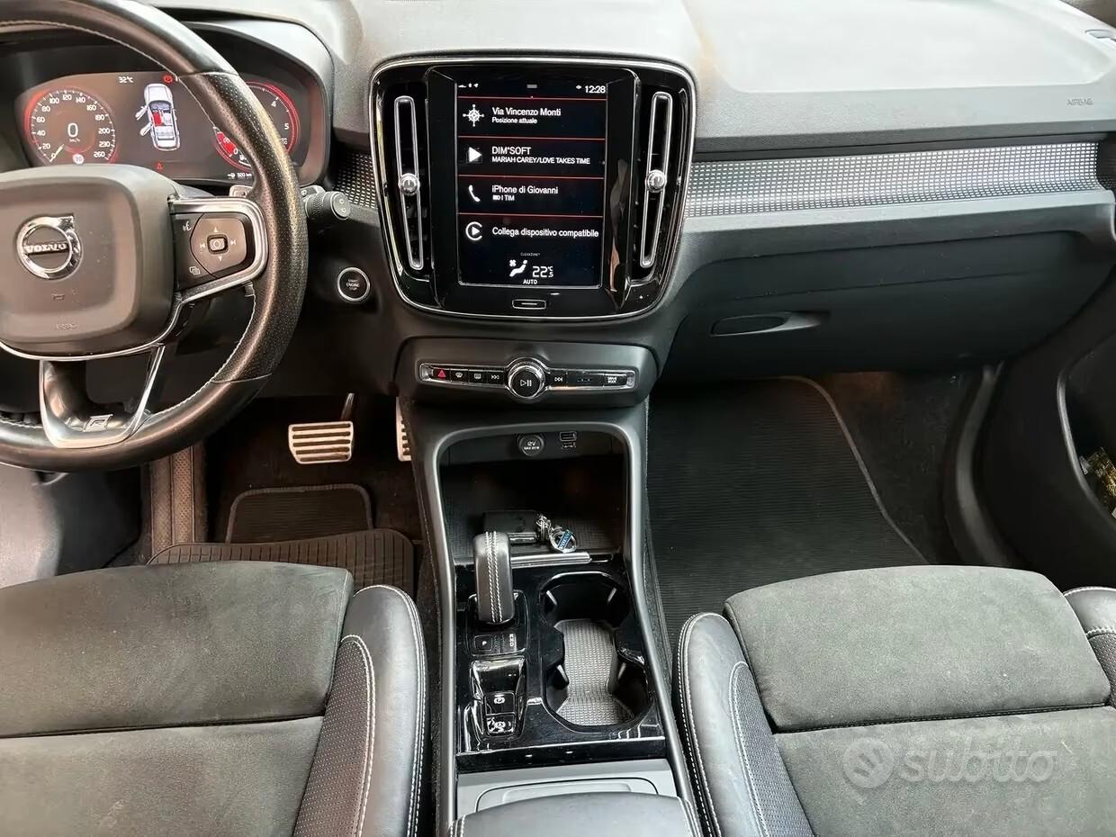 Volvo XC40 D3 R-design