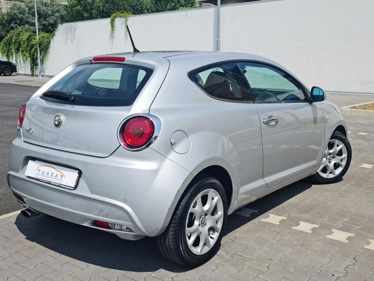Alfa Romeo MiTo DISTINCTIVE PREMIUM #5995