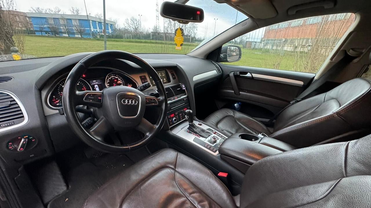 Audi Q7 3.0 TDI Business S-tronic 2009