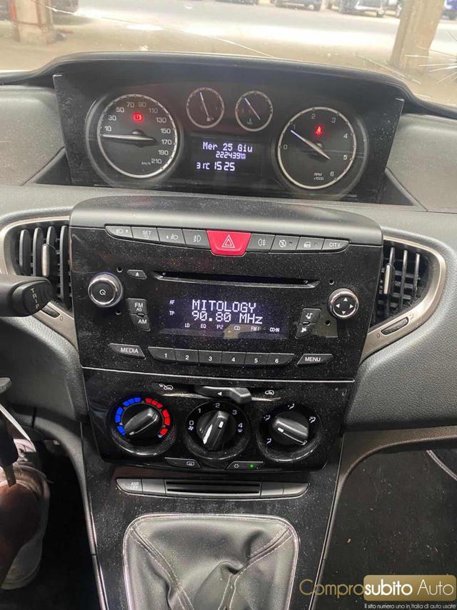 LANCIA Ypsilon 1.3 MJT 16V 95 CV 5 porte S&S Elefantino