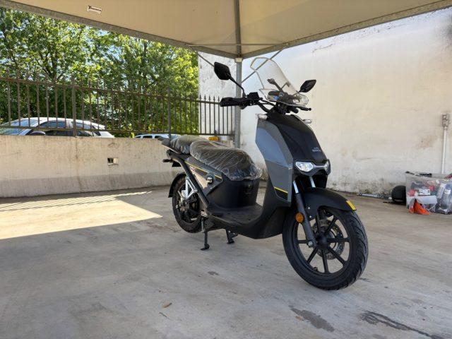 SUPER SOCO CPX VMOTO ELETTRICO L3 = 125cc 2 BATTERIA - ECO INCENT