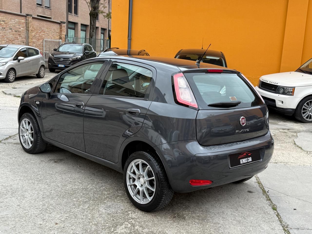 Fiat Punto 1.4 Natural Power Lounge