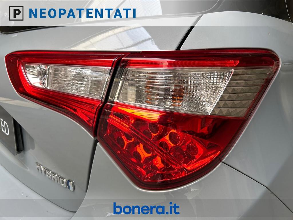 Toyota Yaris 5 Porte 1.5 VVT-i Hybrid Style E-CVT
