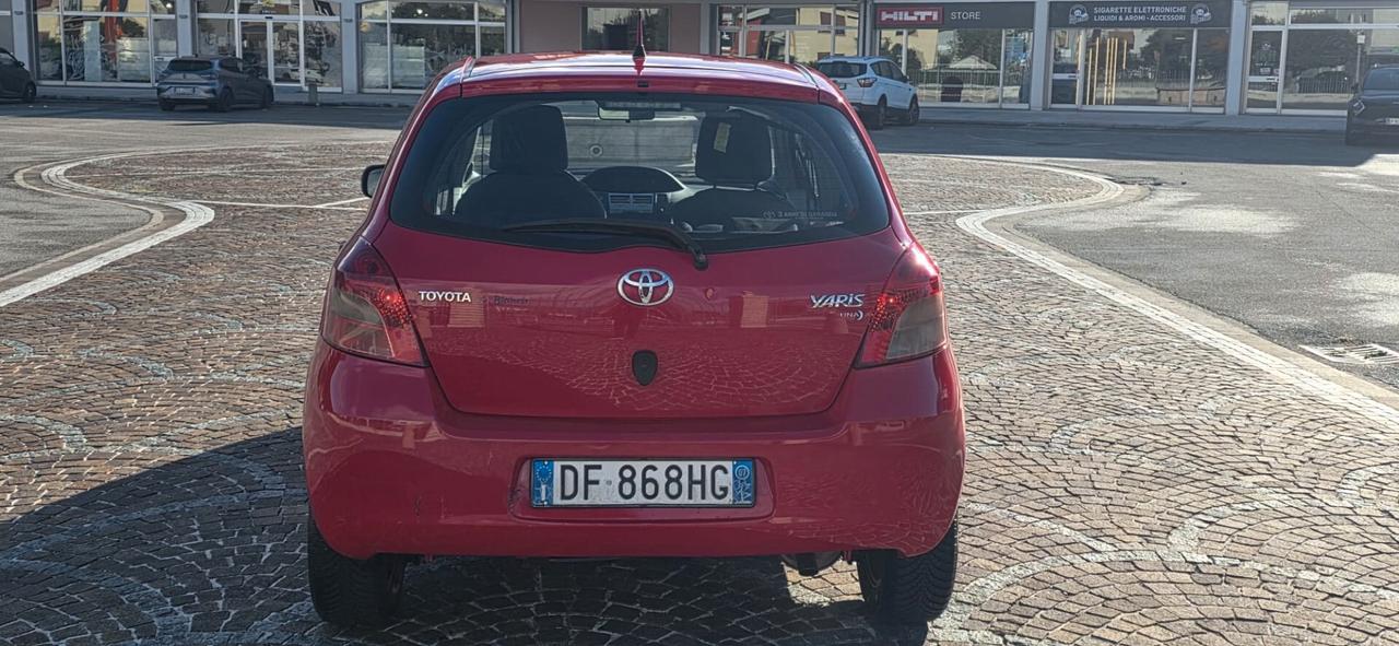 Toyota Yaris 1.3 5 porte