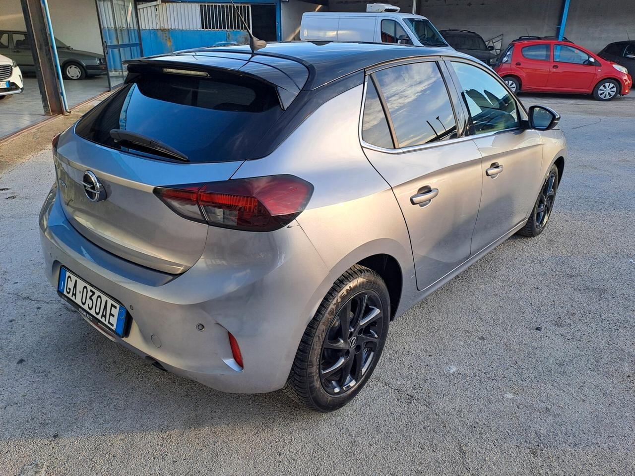 Opel Corsa 1.2 75cv full led bi-color km 99.000