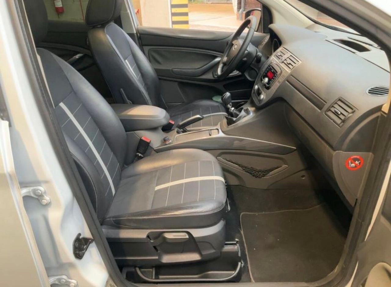 Ford Kuga 2.0 TDCi 136 CV 4WD Titanium