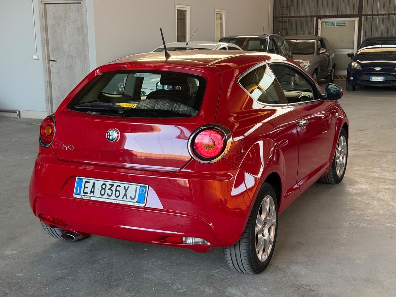 Alfa Romeo MiTo 1.4 105 CV M.air S&S Distinctive Sport Pack