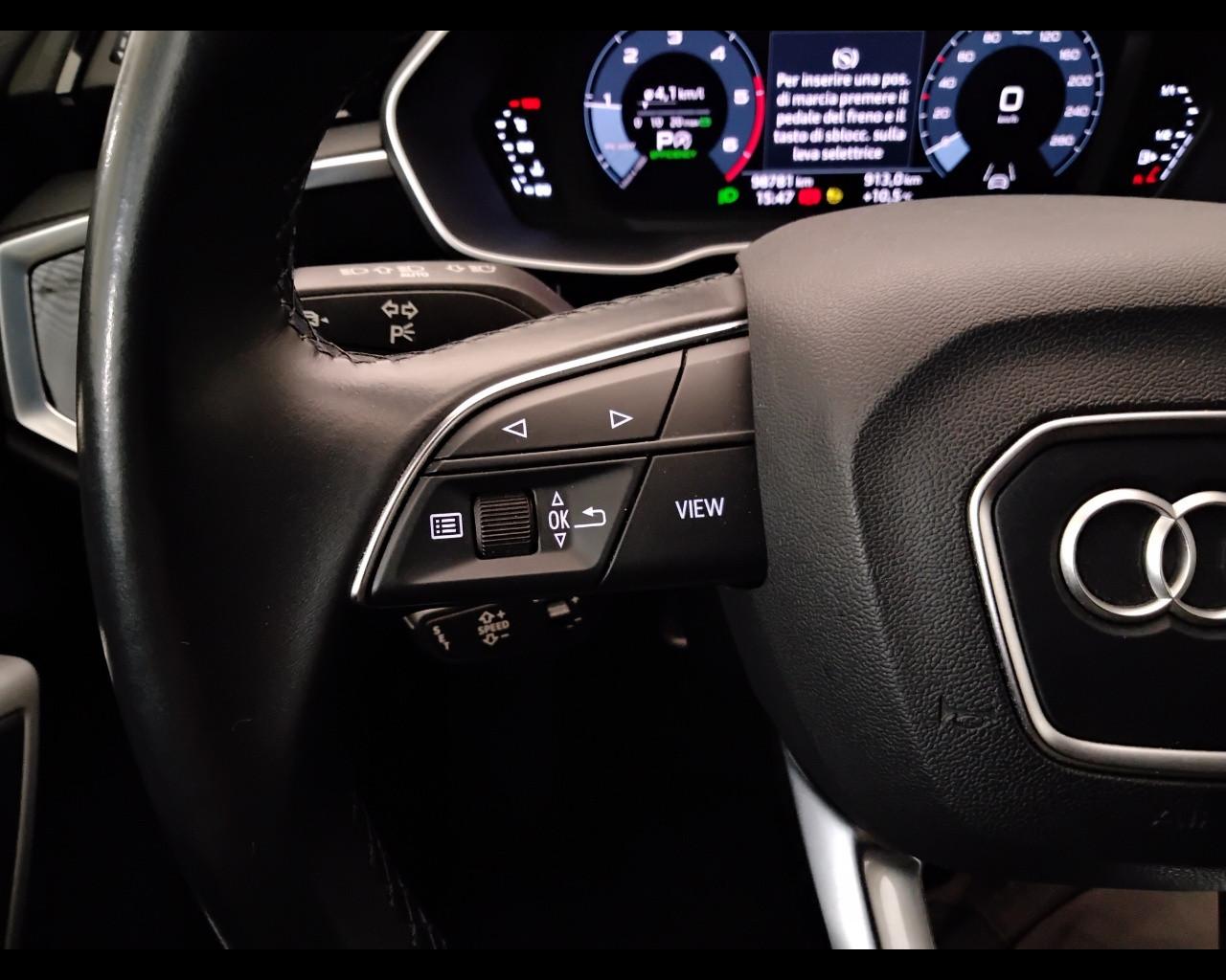 AUDI Q3 I 2019 Sportback - Q3 Sportback 35 2.0 tdi Business Plus