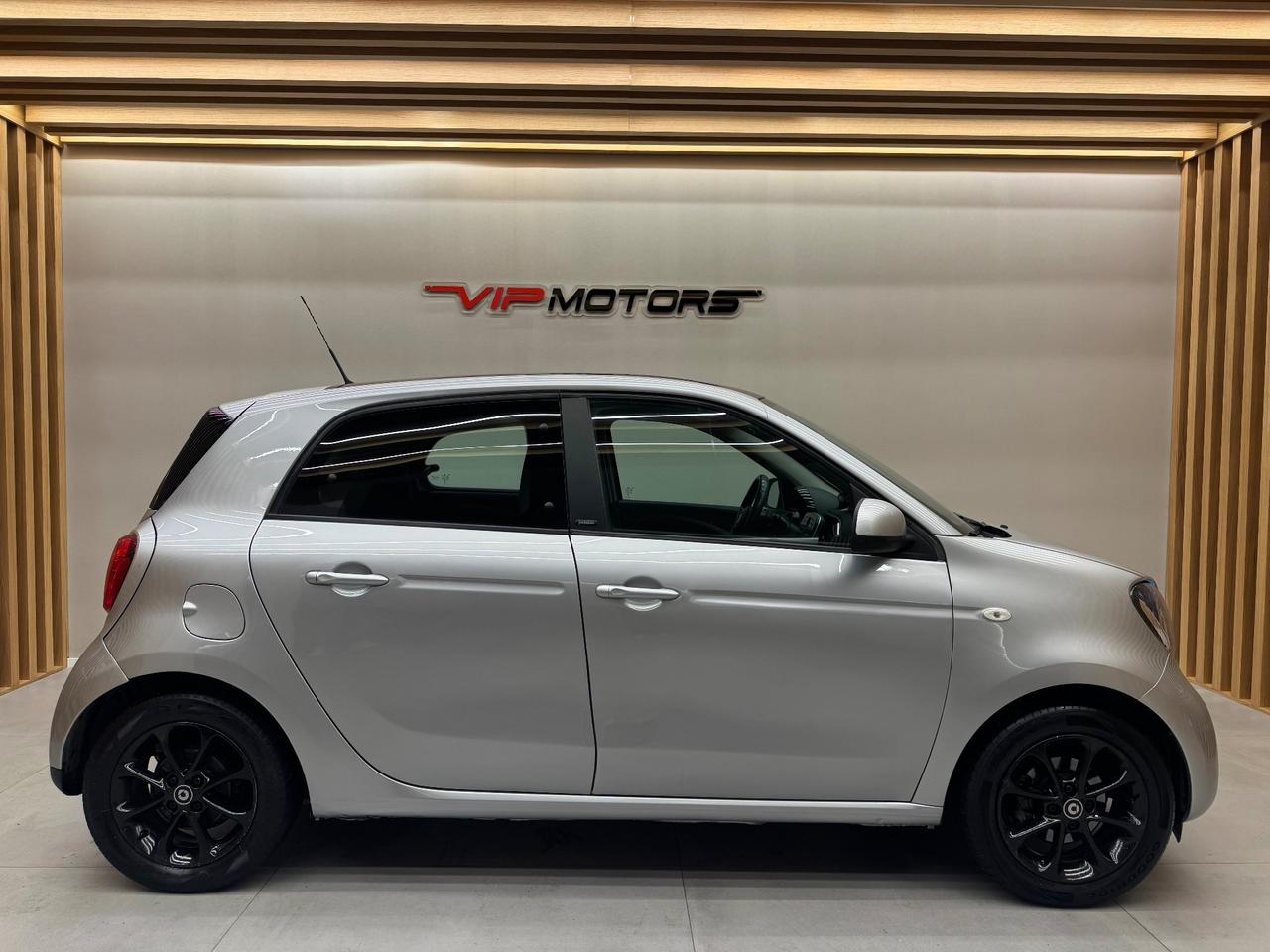 Smart ForFour 70 1.0 twinamic Passion SILVER AUTOMATICA