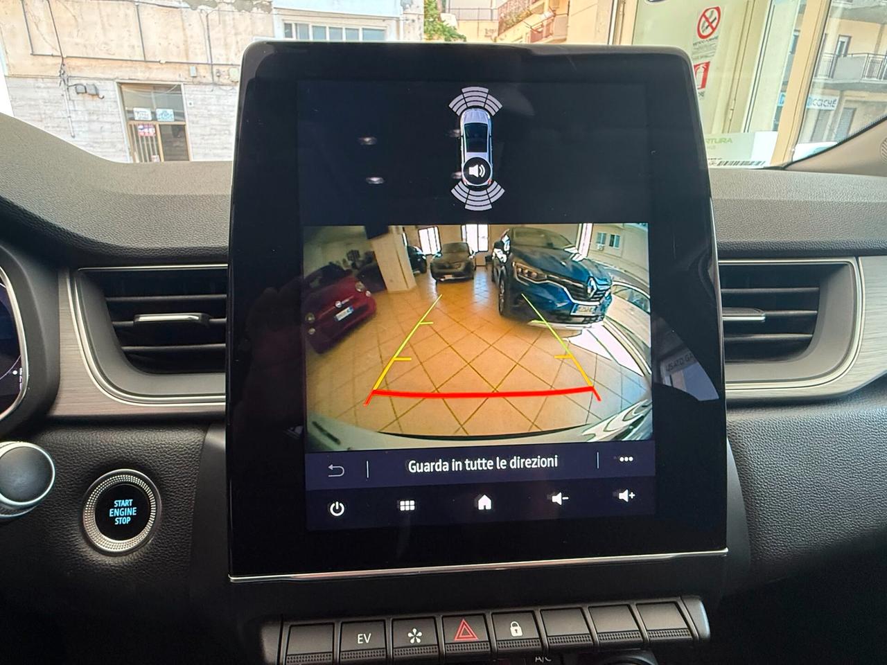 Renault Captur Plug-in Hybrid E-Tech 160 CV Initiale Paris