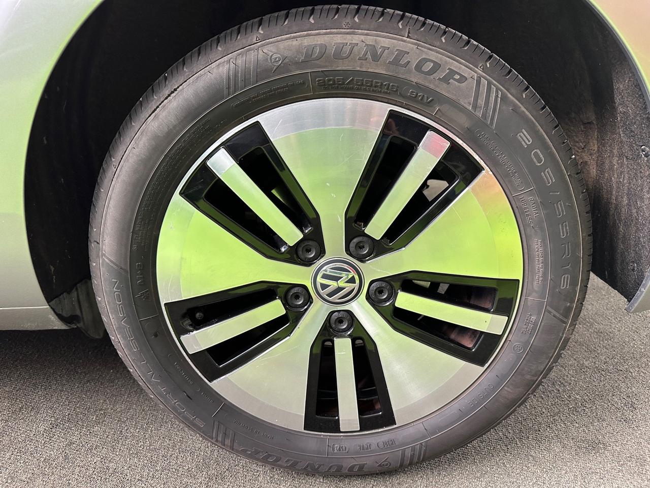 Volkswagen Golf e-Golf 136 CV full elettric