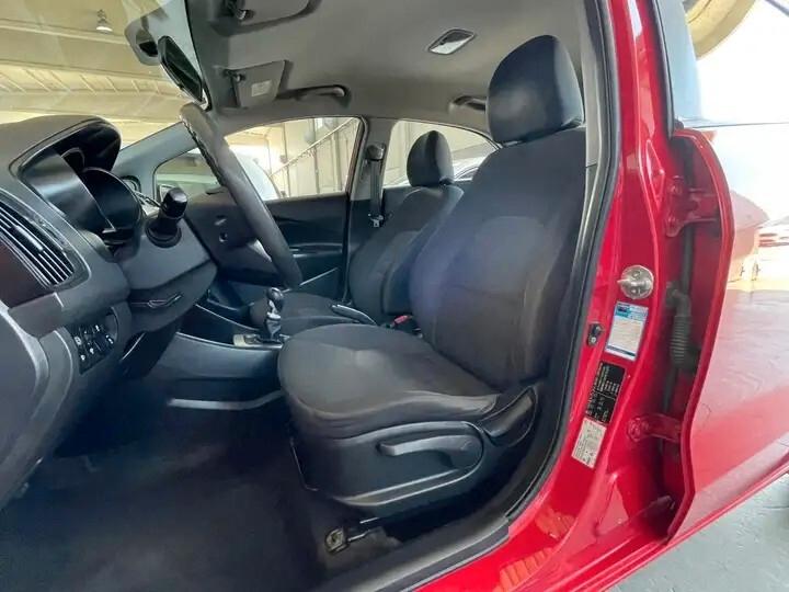 Kia Rio 1.1 CRDi WGT 5p. EX