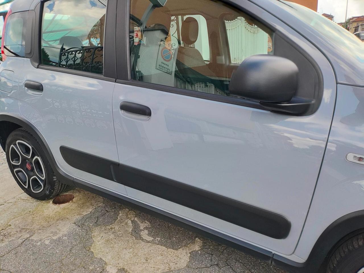 FIAT PANDA 1.0 HYBRID CITY LIFE-2021 KM 64894