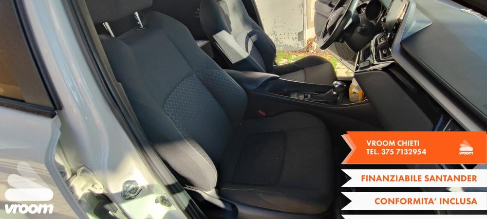 TOYOTA C-HR (2016-2023) 1.8 Hybrid E-CVT Lounge