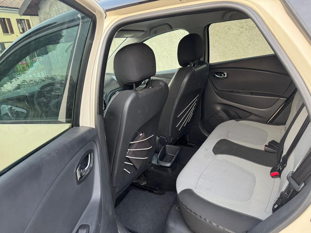 Renault Captur 1.2 TCe 120 CV EDC Energy R-Link con cambio AUTOMATICO