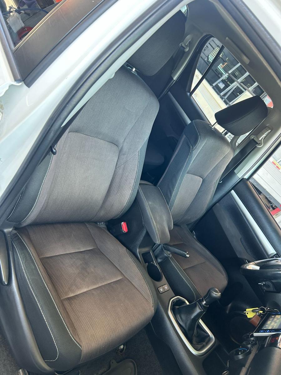 TOYOTA - Hilux 2.4 d-4d 4x4 EXECUTIVE TELECAMERA