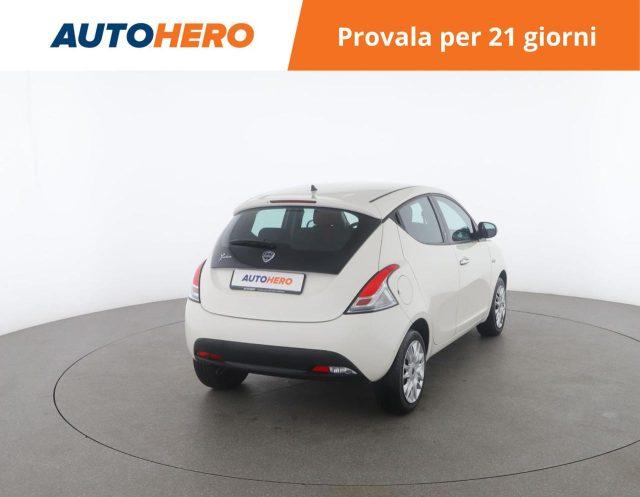 LANCIA Ypsilon 1.2 69 CV 5 porte Silver