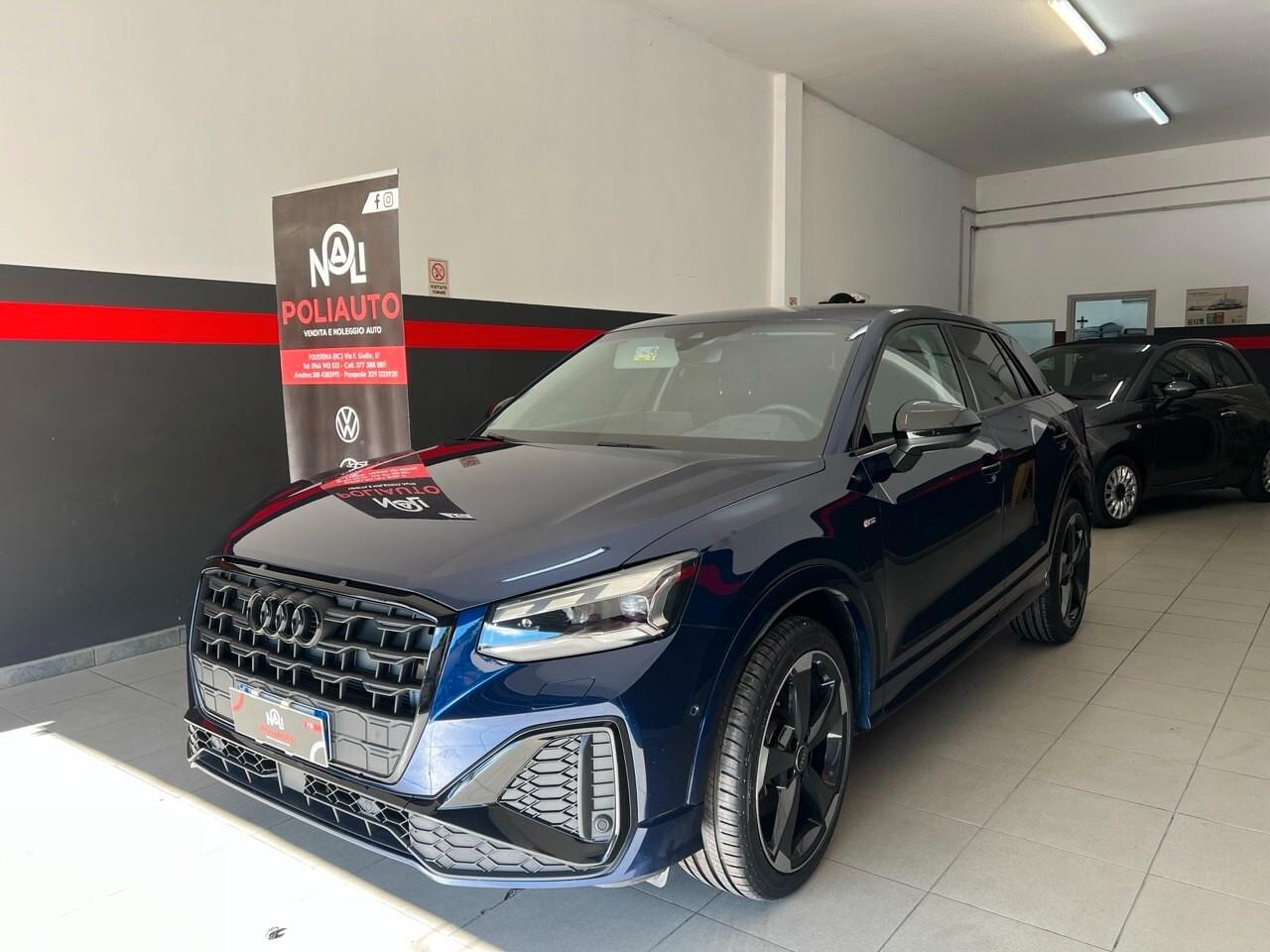 Audi Q2 30 TDI S tronic Identity Black