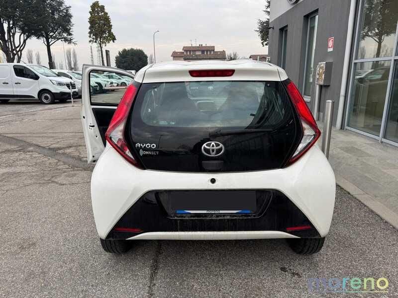 Toyota Aygo 1.0 72 CV x-play m-mt