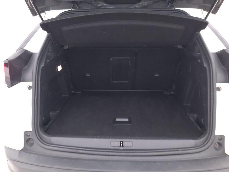 Peugeot 3008 Active Pack BZ979668 1.2 Benzina 131CV