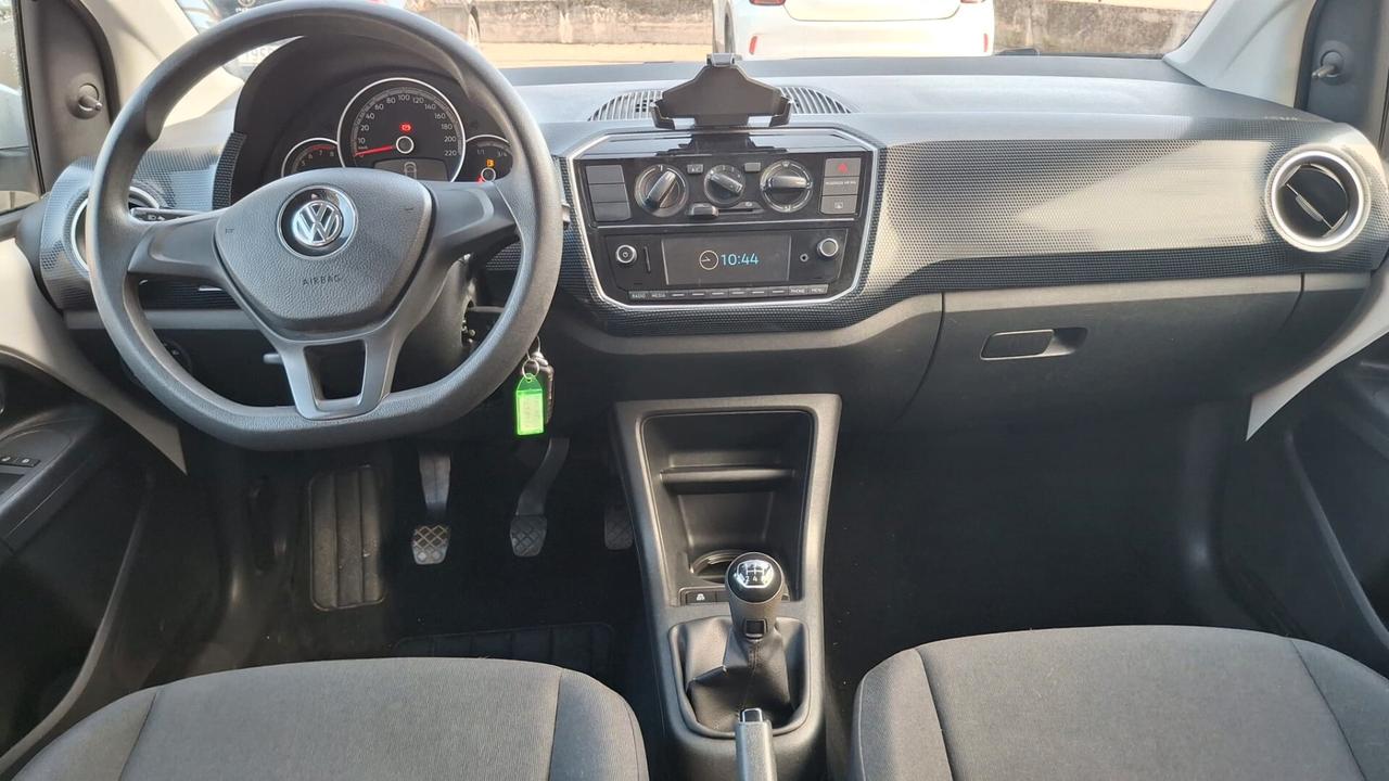 Volkswagen up! 1.0 5p. Benz km 54000