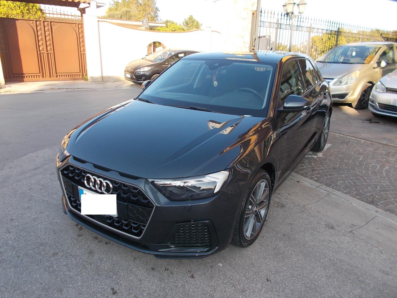 Audi A1 SPB 30 TFSI Identity Black