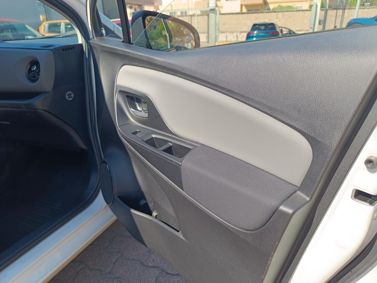 Toyota Yaris 1.5 Hybrid 5 porte Style