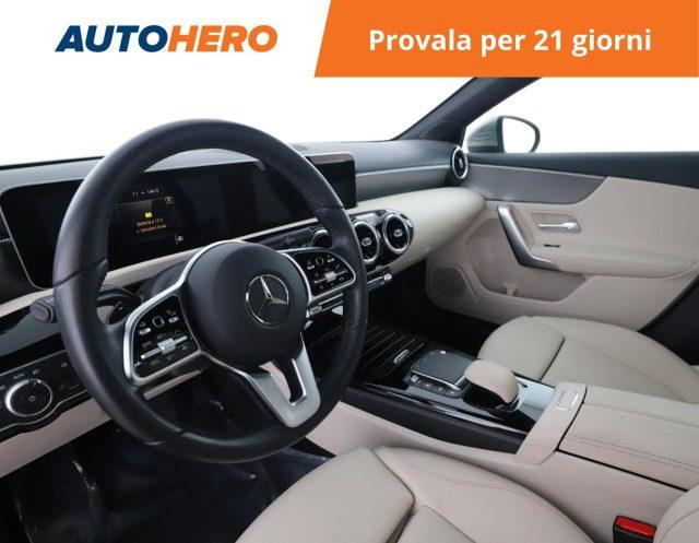 MERCEDES-BENZ A 200 Automatic Sport