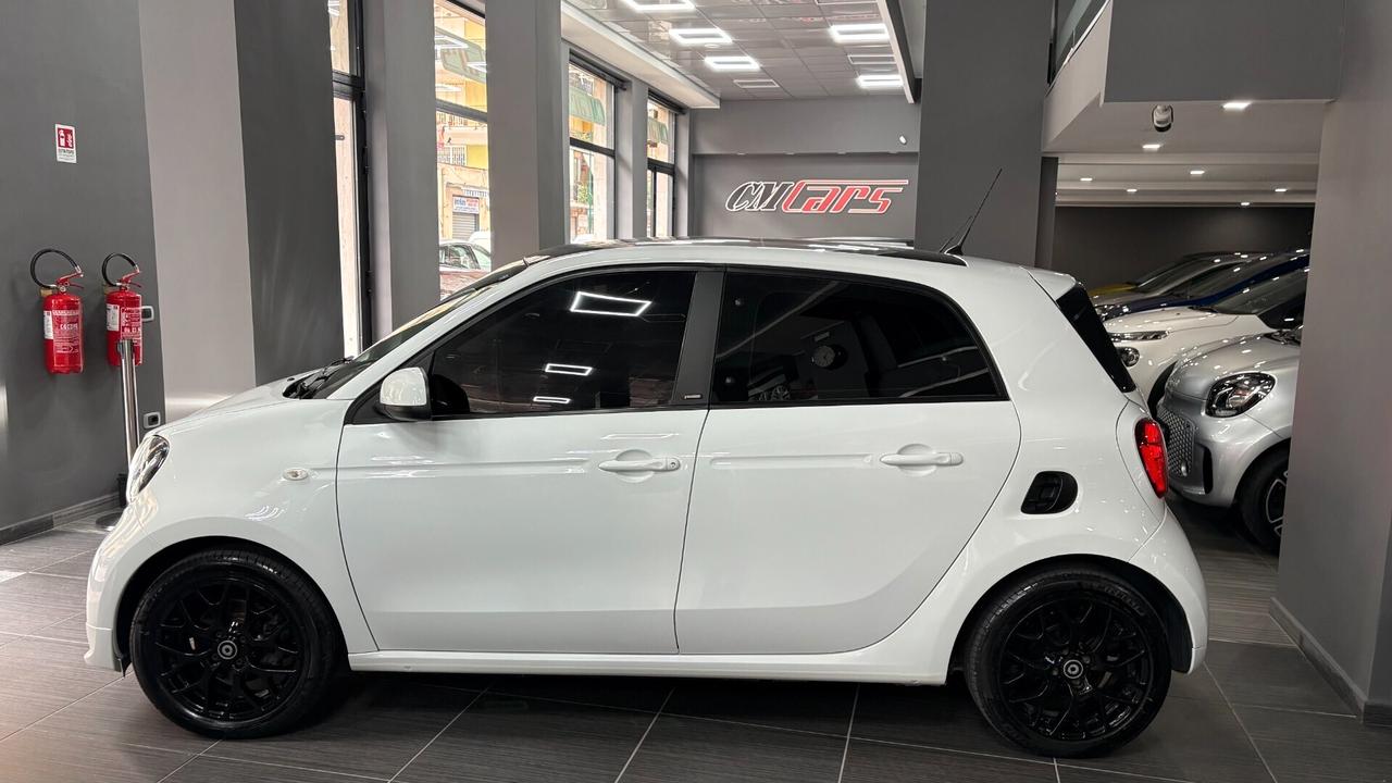 smart forFour 0.9 GPL turbo 90cv Superpassion Twinamic ITALIANA