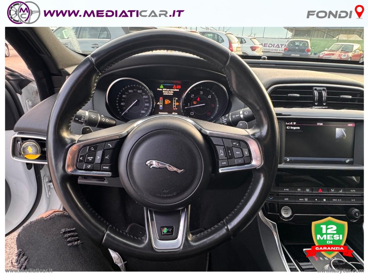 JAGUAR XE 2.0 D Turbo 180 CV AWD aut. R-Sport