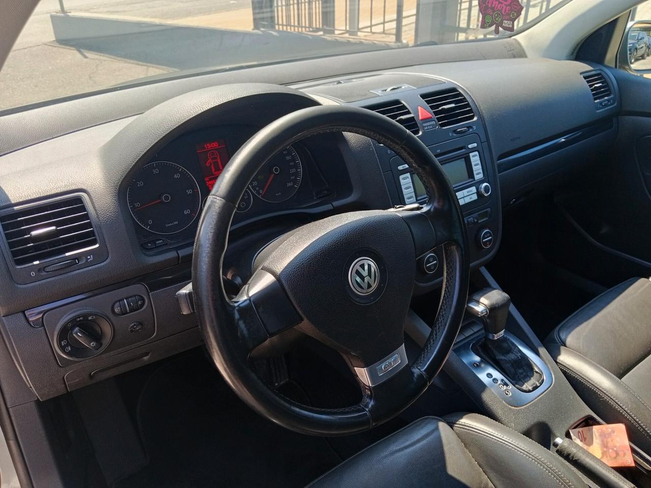 Volkswagen Golf 2.0 TDI DPF 5p. DSG GT Sport
