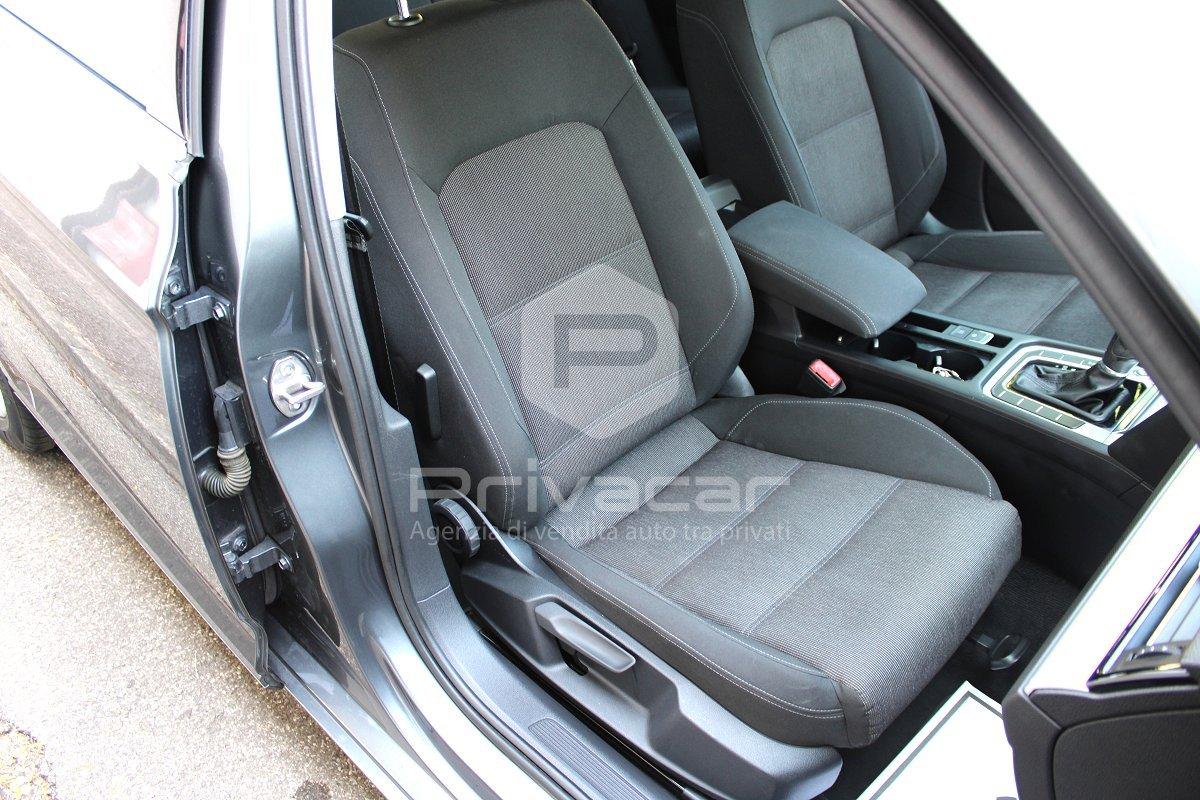 VOLKSWAGEN Passat Variant 2.0 TDI DSG Business BlueMotion Tech