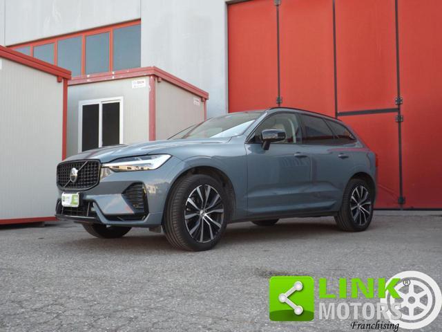 VOLVO XC60 B4 (d) AWD automatico Plus Dark ben tenuta
