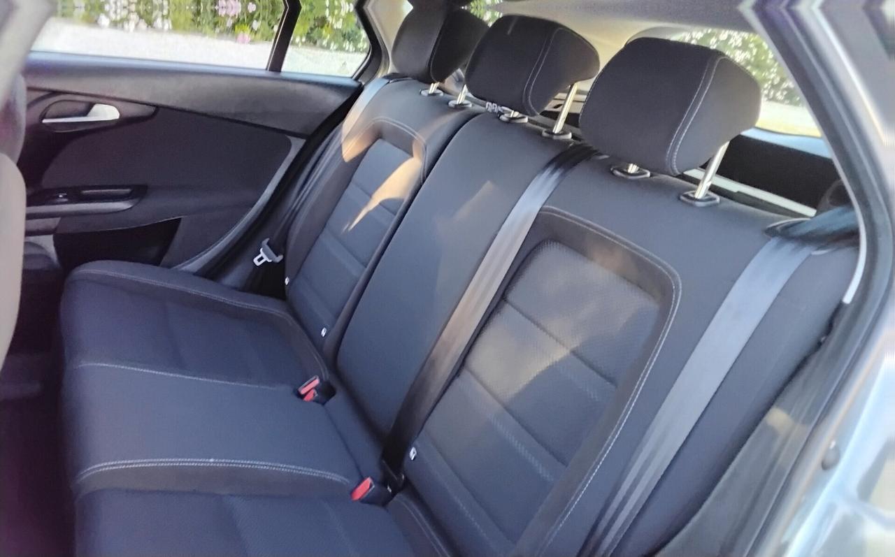 Fiat Tipo 1.6 Mjt S&S SW Lounge
