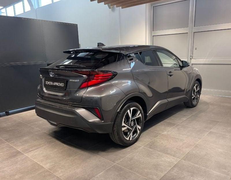 Toyota C-HR 1.8 Hybrid E-CVT Trend