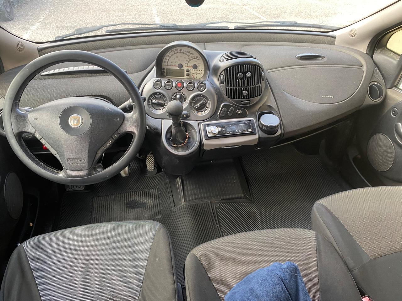 Fiat Multipla 1.6 16V Natural Power Dynamic