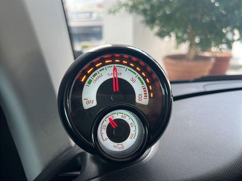 smart fortwo fortwo EQ Pure 22 KW