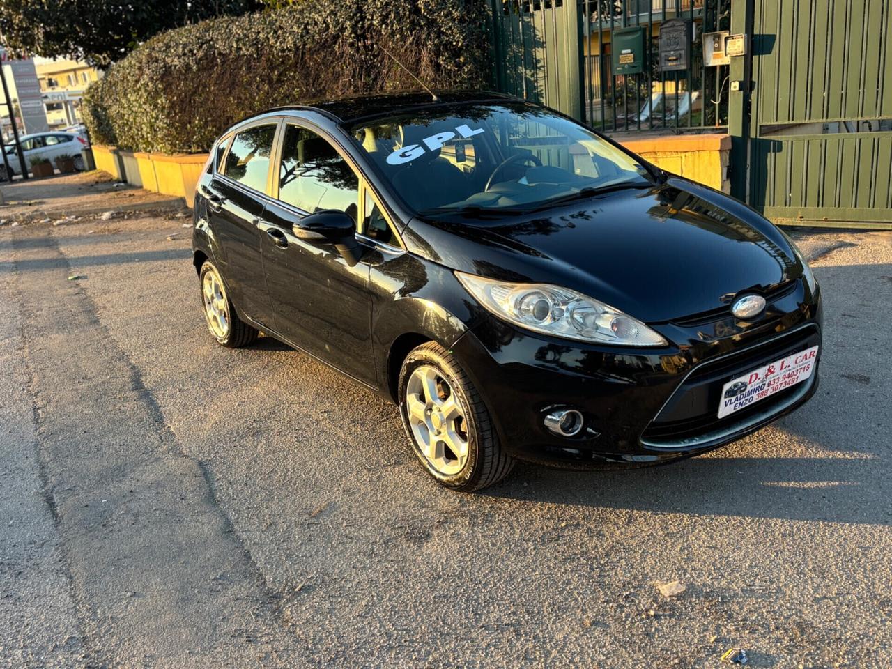 Ford Fiesta 1.4 5 porte Bz.- GPL Titanium