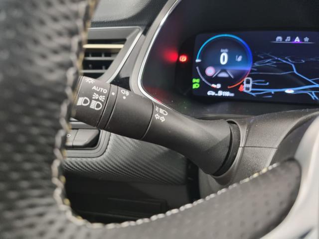 RENAULT Captur Full Hybrid E-Tech 145 CV Engineered