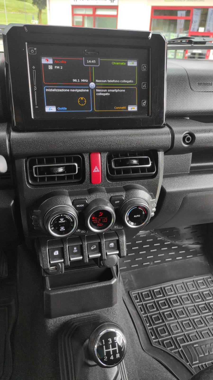 SUZUKI JIMNY TOP 4 POSTI 1.5 BENZINA 4X4 RIDOTTE