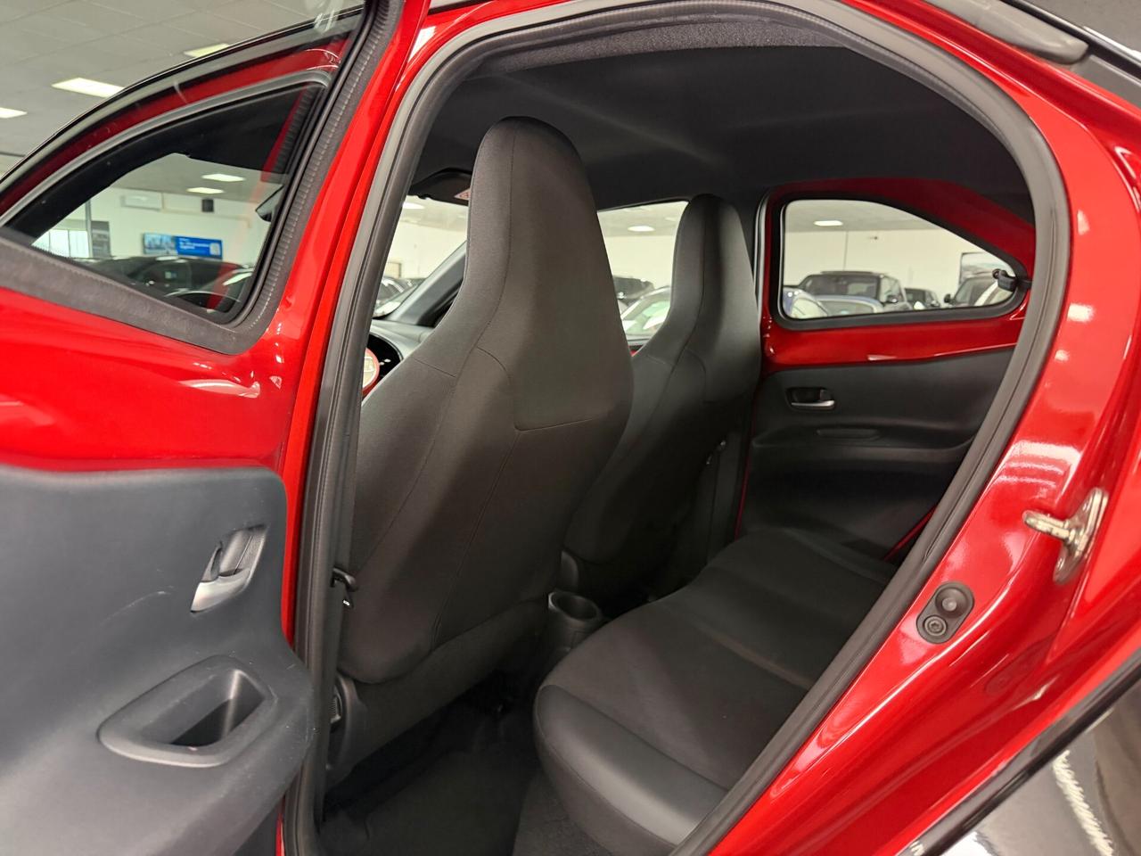 Toyota Aygo X 1.0 VVT-i 72 CV 5 porte Lounge