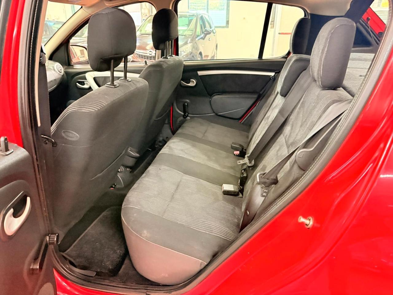 Dacia Sandero 1.4 GPL Lauréate ok Neopatentati