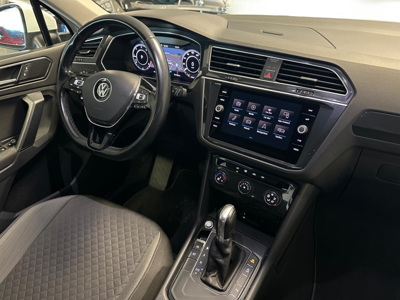 VOLKWAGEN TIGUAN 2.0 TDI 150CV DSG R-LINE