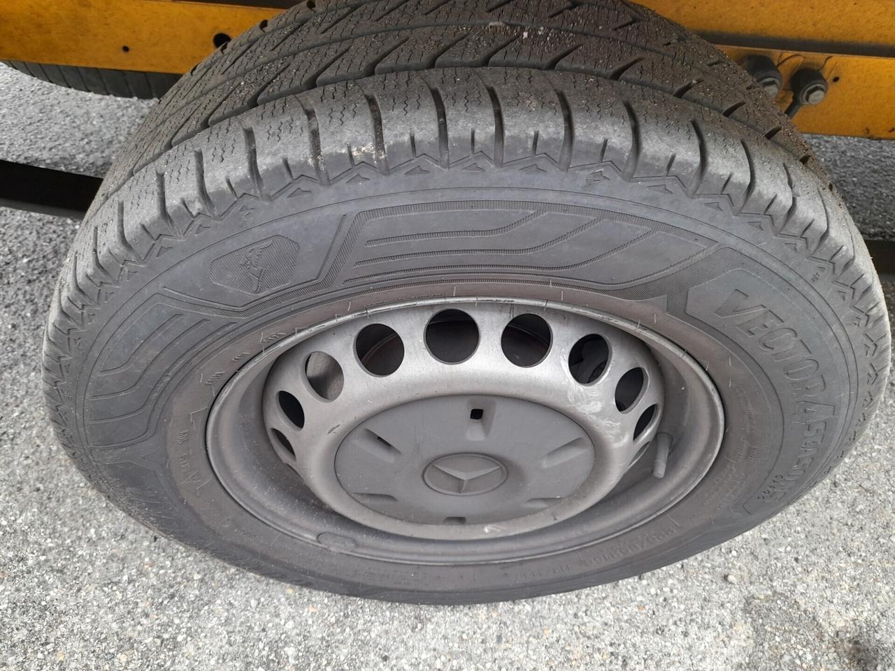 Mercedes-benz Sprinter 314 - T 32 35 FRIGO