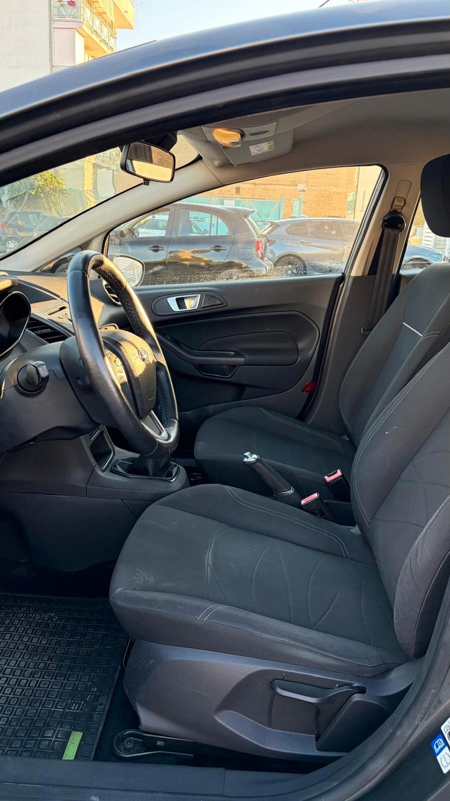 Ford Fiesta 1.4 5p. Bz.- GPL Titanium